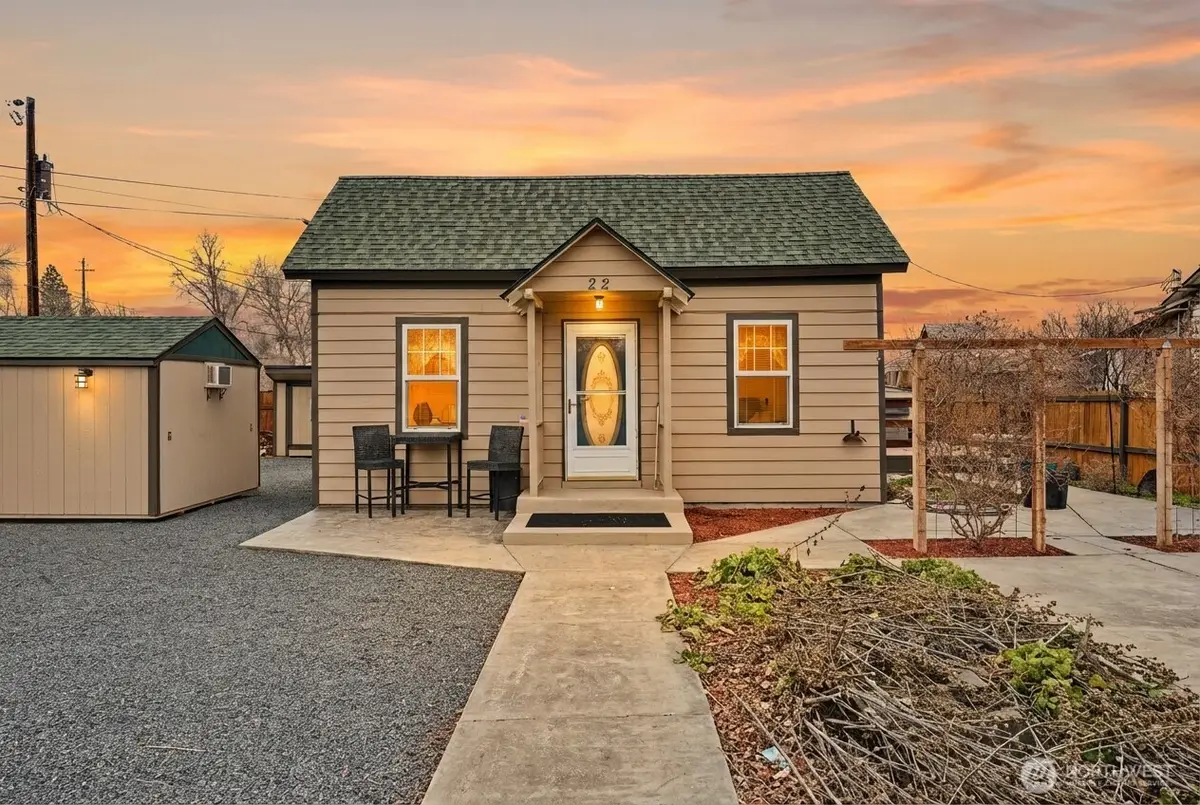 22 S Elder Street, Soap Lake, WA 98851 - #1