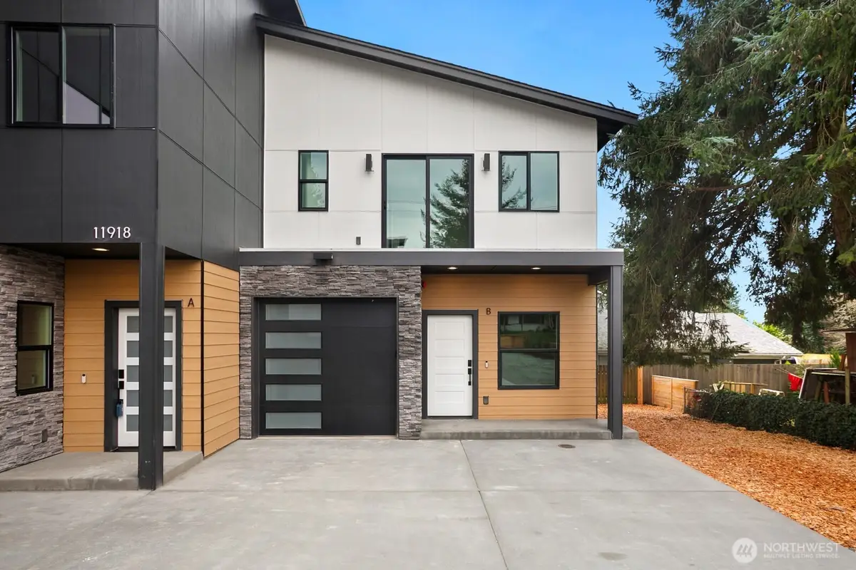 11918 4th Avenue Sw #B, Burien, WA 98168 - #1
