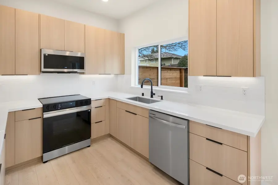 11918 4th Avenue Sw #B, Burien, WA 98168 - #3