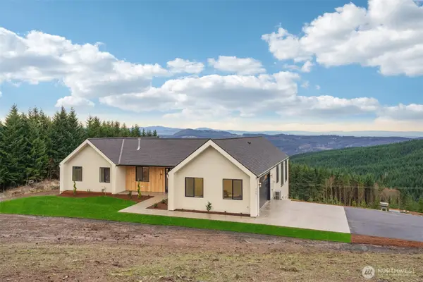 235 High Bank Lane, Woodland, WA 98674