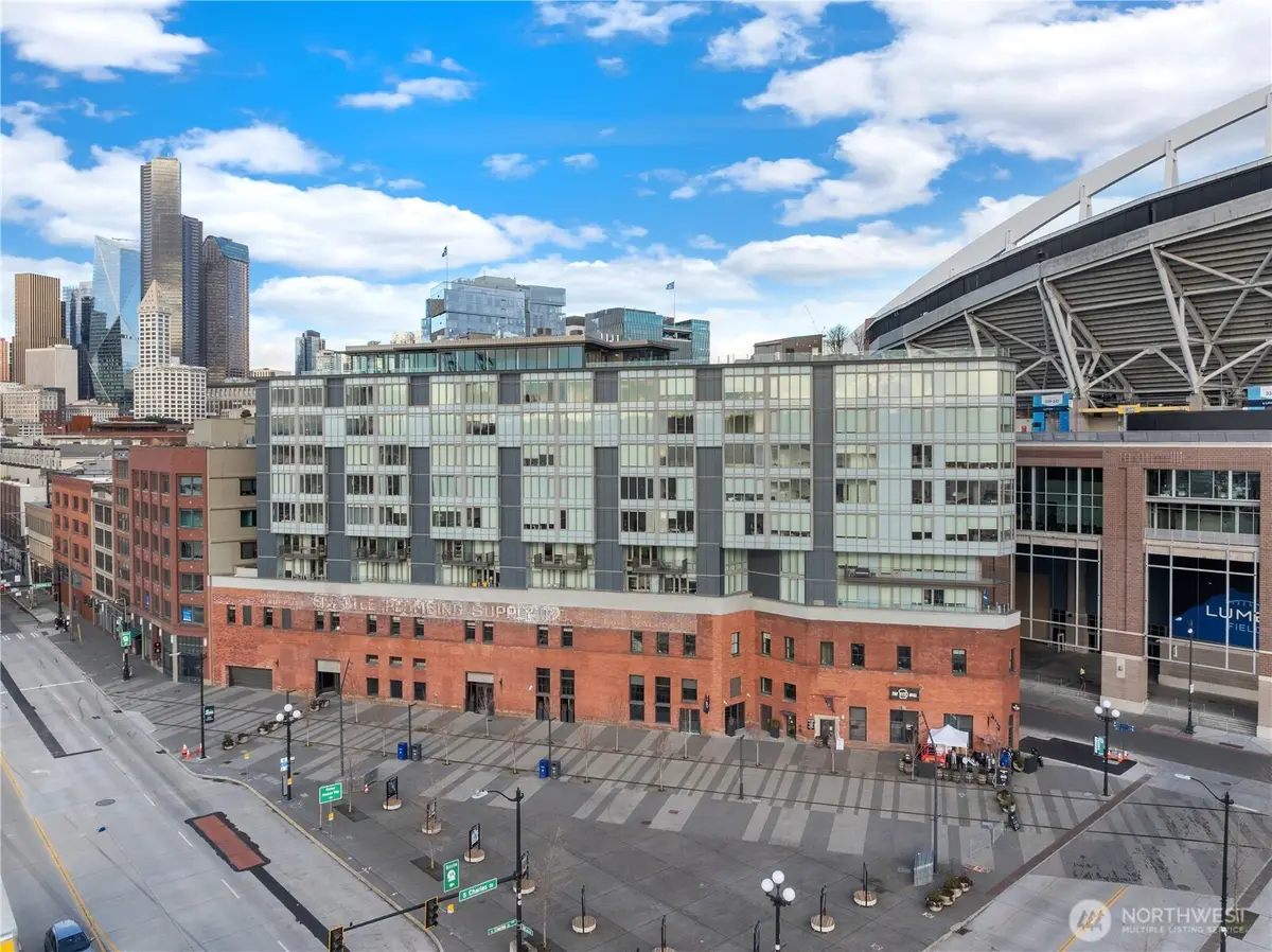 590 1st Avenue S #1005, Seattle, WA 98104 - #1