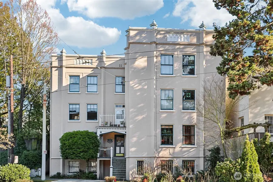 1508 10th Avenue E #101, Seattle, WA 98102 - #2