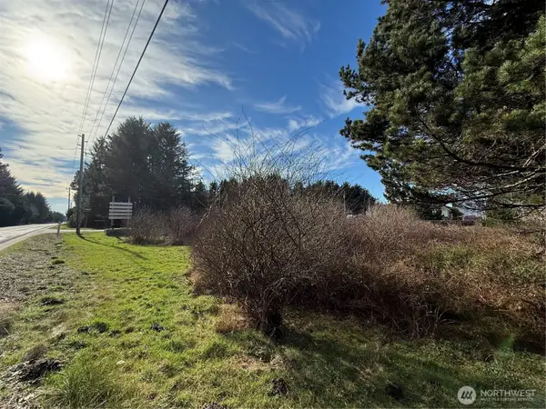 139 Pacific Way #16-18, Long Beach, WA 98631