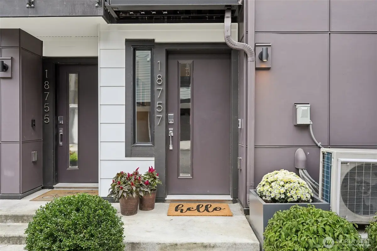 18757 76th Avenue W, Lynnwood, WA 98037 - Image #1