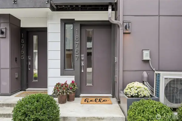 18757 76th Avenue W, Edmonds, WA 98037