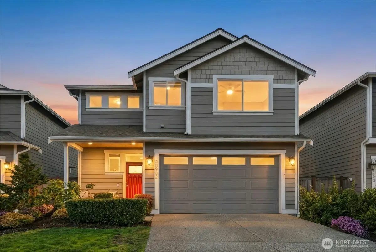 20902 2nd Avenue W, Lynnwood, WA 98036 - Image #1