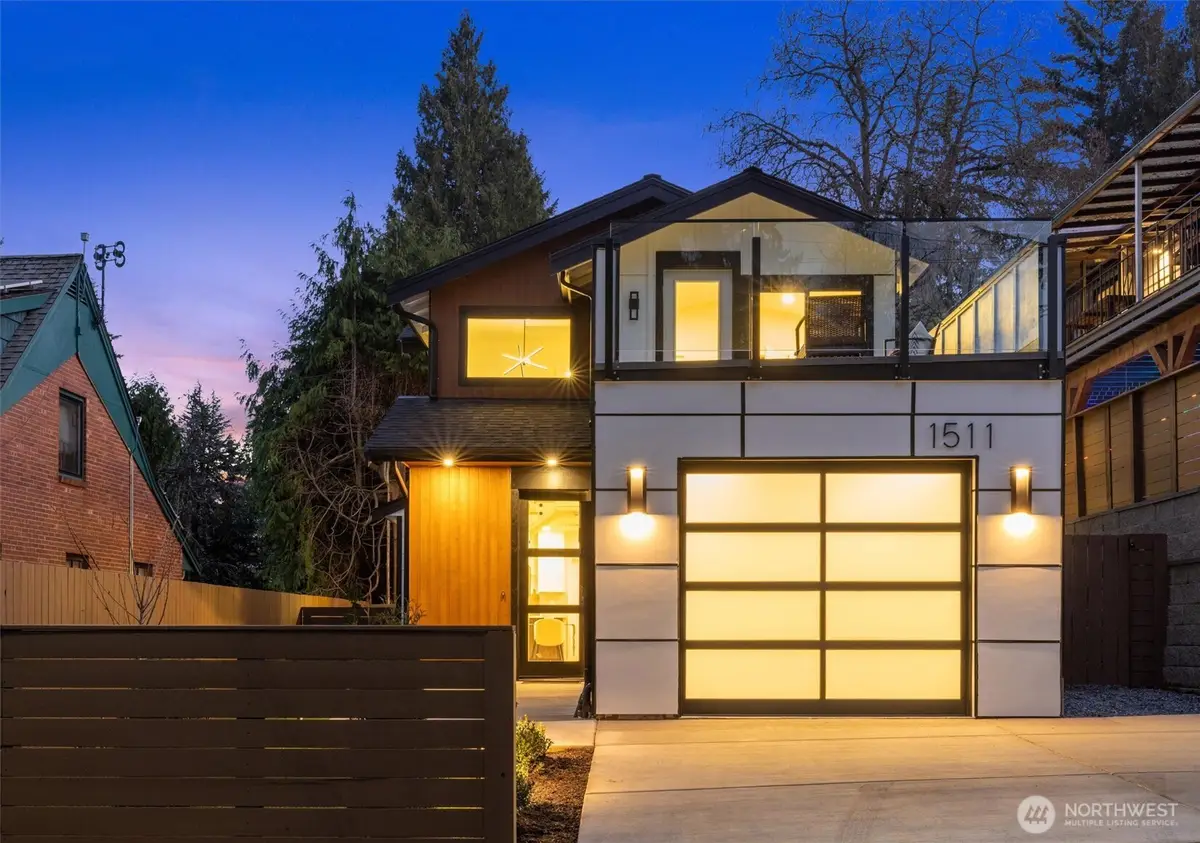 1511 96th Avenue Ne, Seattle, WA 98115 - Image #1