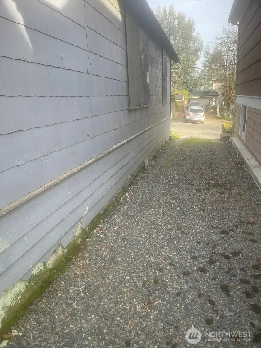 4557 33rd Avenue S, Seattle, WA 98118 - Image #3