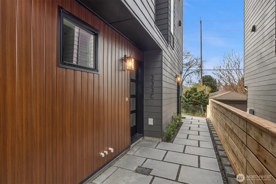 333 NW 47th Street #C, Seattle, WA 98107 - Image #2