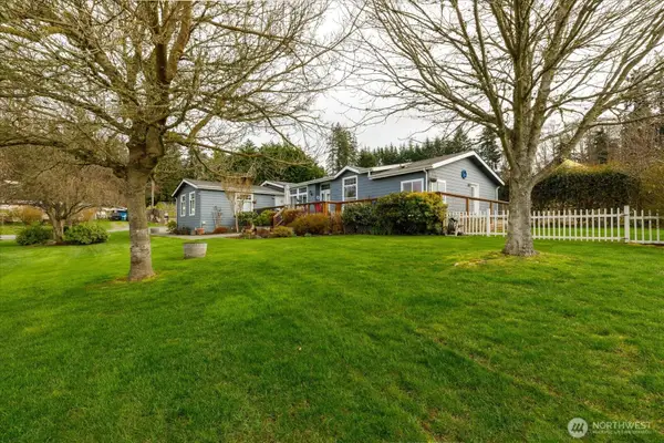 5386 Vinton Avenue, Freeland, WA 98249