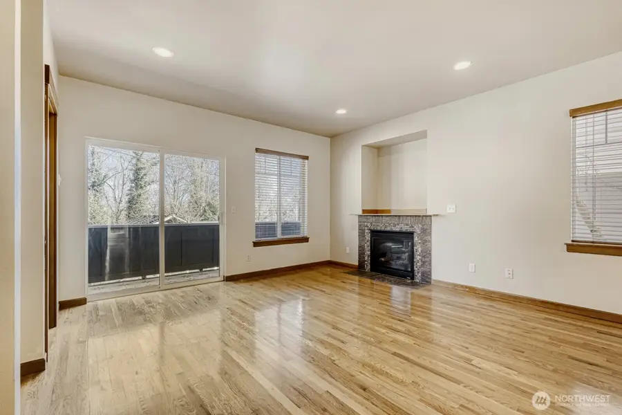 2480 SW Webster Street, Seattle, WA 98106 - #3