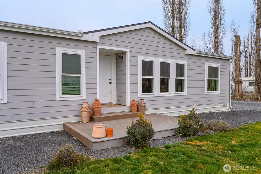 10264 Dune Lake Loop Se, Moses Lake, WA 98837 - Image #2