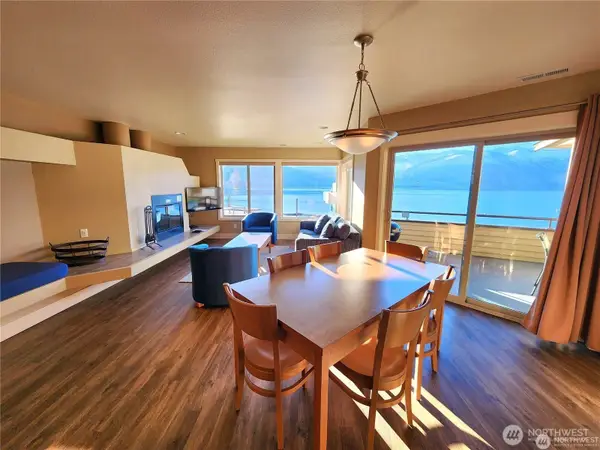 1 Lakeside 708-k, Manson, WA 98831