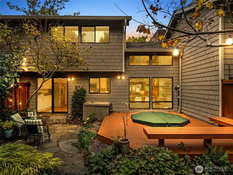 17519 NE 38th Court #9B, Redmond, WA 98052 - Image #2