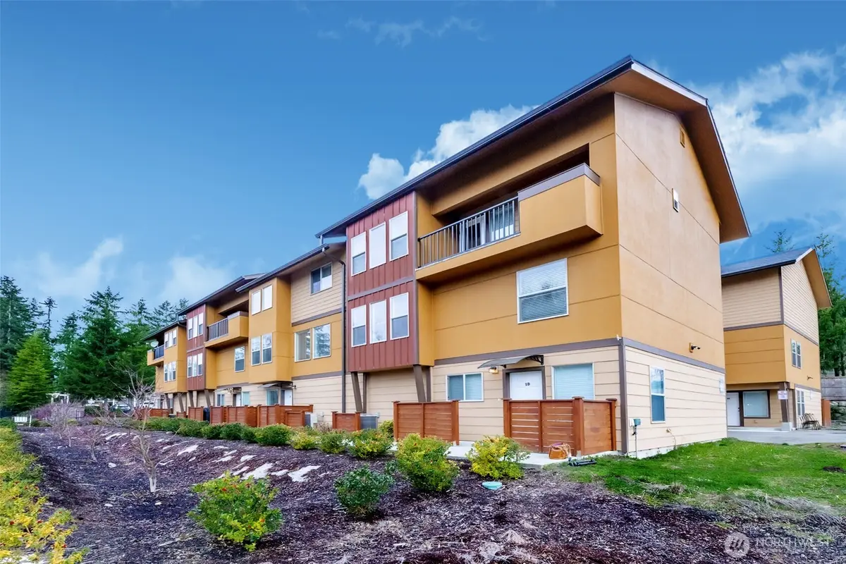 12228 SE Petrovitsky Road #2B, Renton, WA 98058 - #1