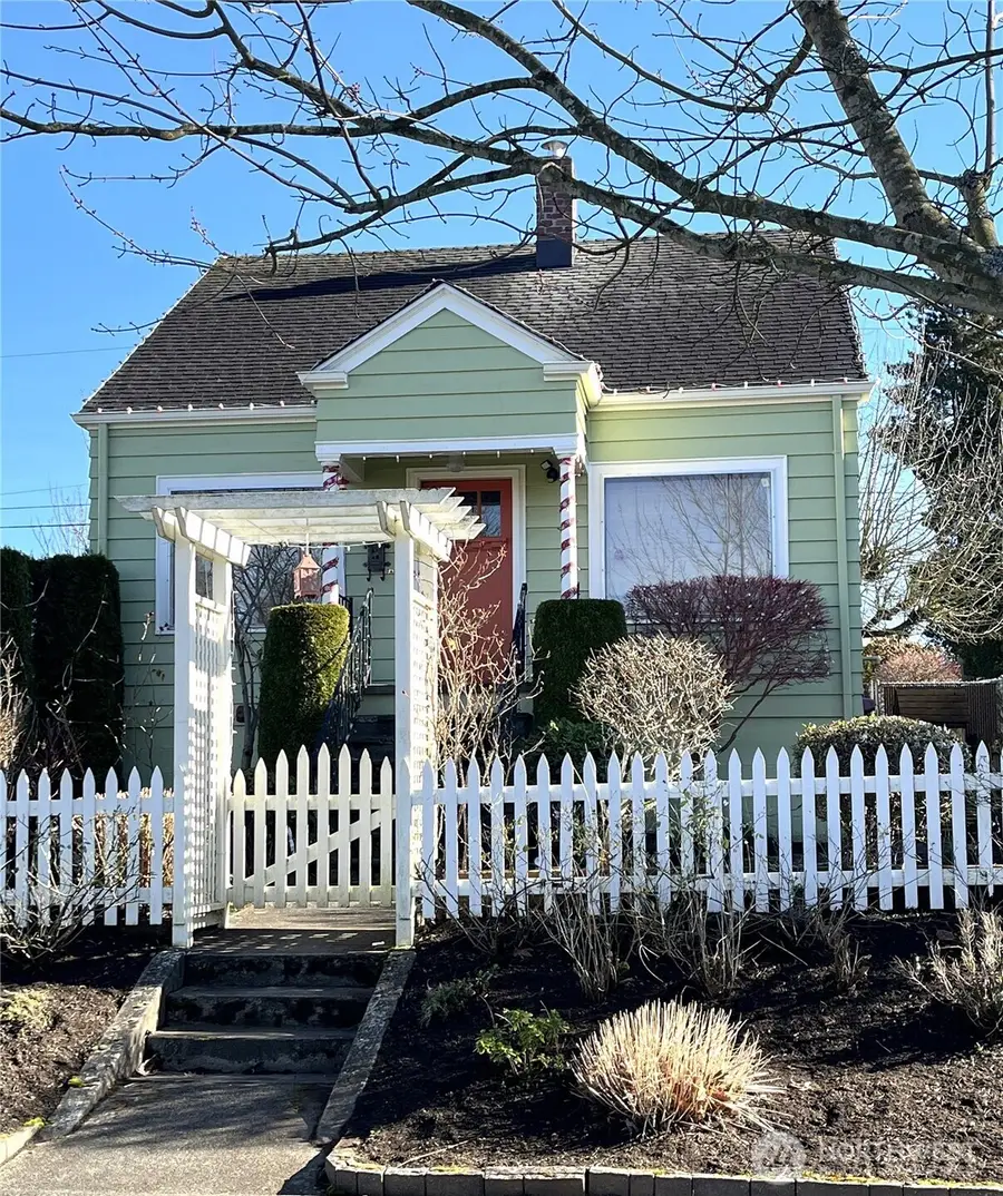 1523 Virginia Avenue, Everett, WA 98201 - #2