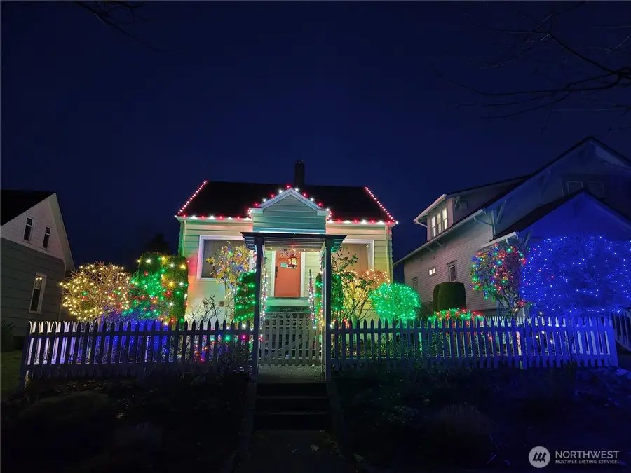 1523 Virginia Avenue, Everett, WA 98201 - #3