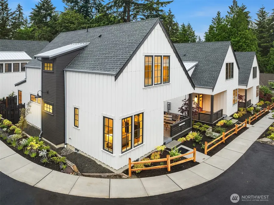 2218 NE 125th Street, Seattle, WA 98125 - #3