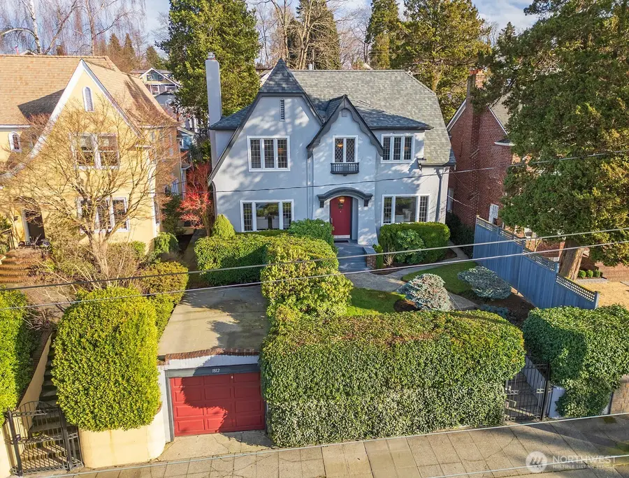 1812 10th Avenue E, Seattle, WA 98102 - #2