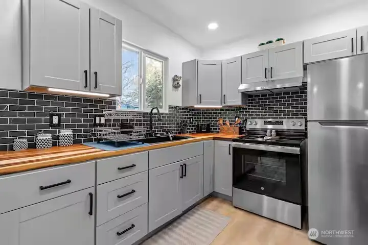 28615 14th Avenue S, Federal Way, WA 98003 - #3