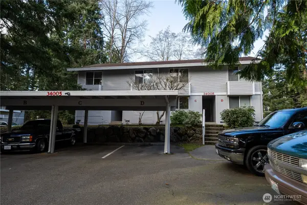 34005 1 St Cir Circle S, Federal Way, WA 98003