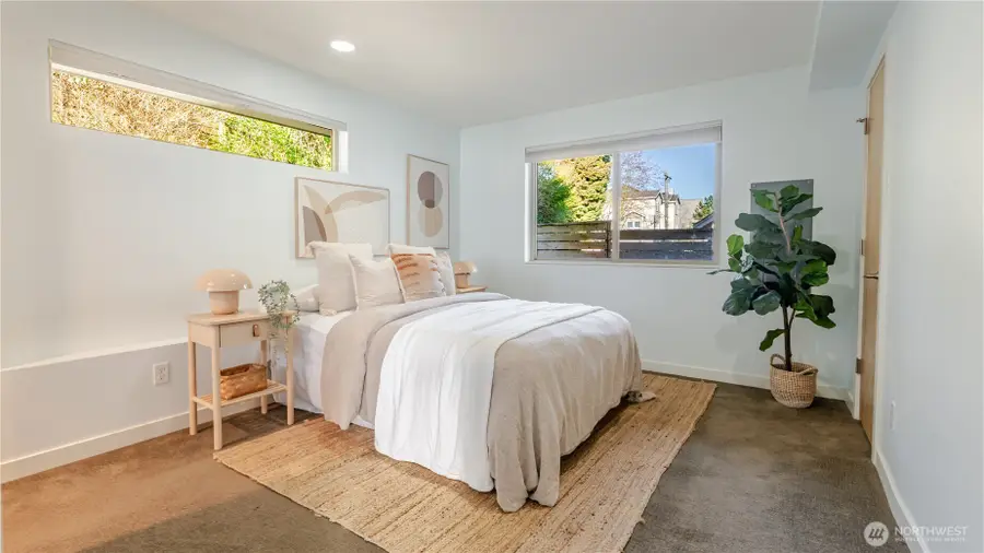 3245 21st Ave W, Seattle, WA 98199 - #2