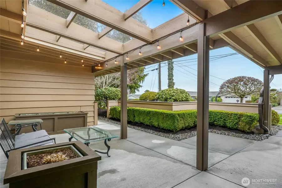 4123 94th Avenue Se, Mercer Island, WA 98040 - #3