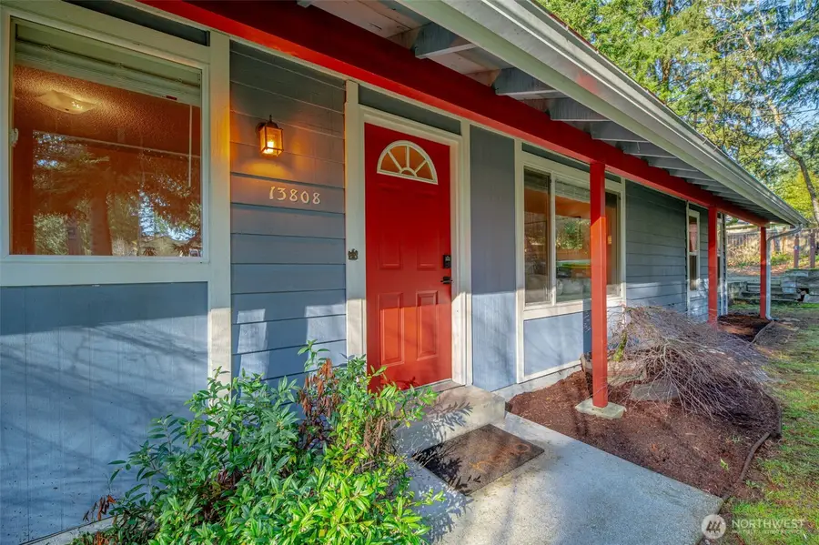 13808 Cascadian Way, Everett, WA 98208 - Image #2