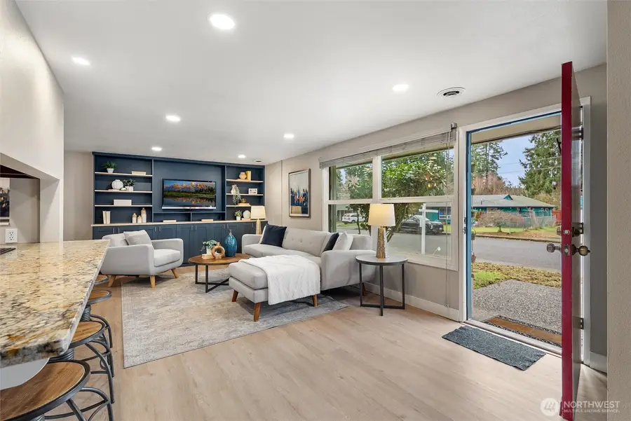 23107 51st Avenue W, Mountlake Terrace, WA 98043 - #3