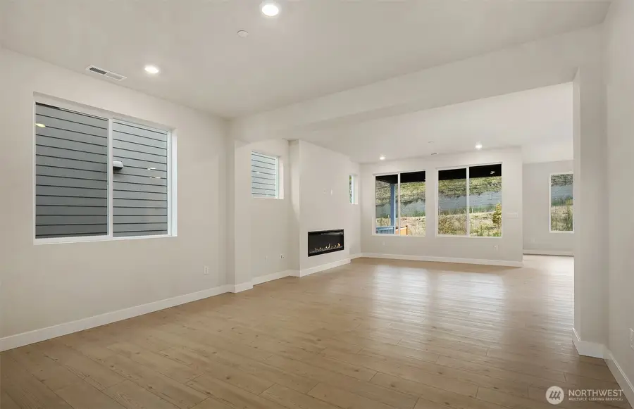 23779 Marinwood Circle Ne #03112, Kingston, WA 98346 - #3