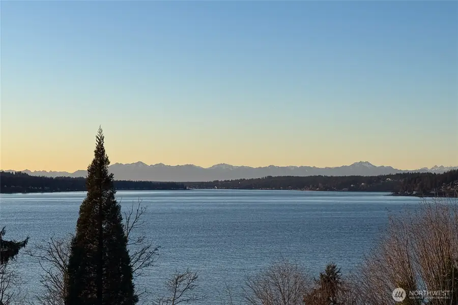 2720 Soundview Drive W, University Place, WA 98466 - #2