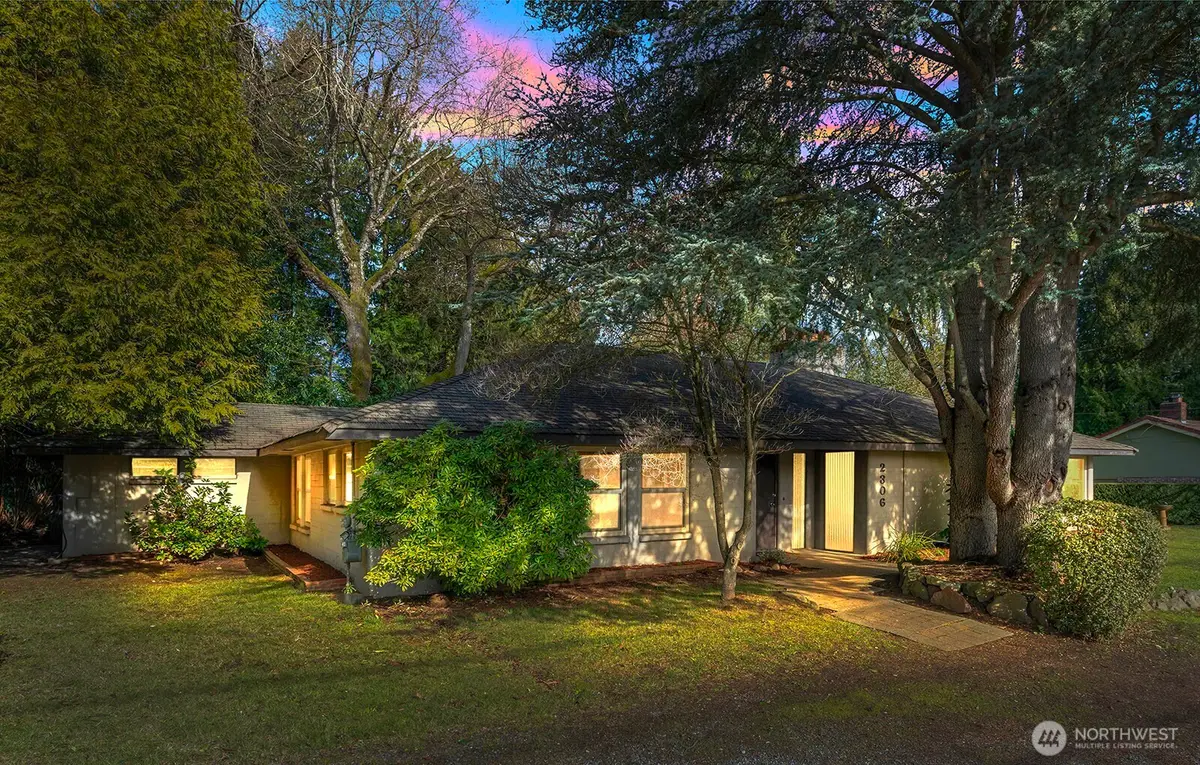 2306 NE 105th Street, Seattle, WA 98125 - #1