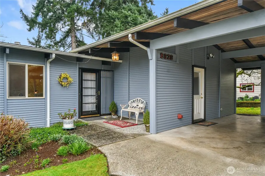 5828 129th Avenue Se, Bellevue, WA 98006 - #2