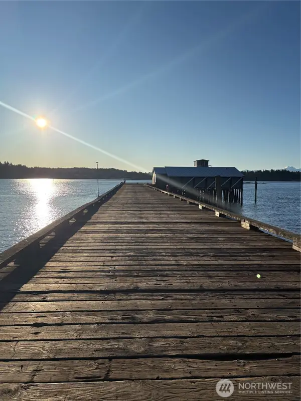 9507 NE South Beach Drive, Bainbridge Island, WA 98110