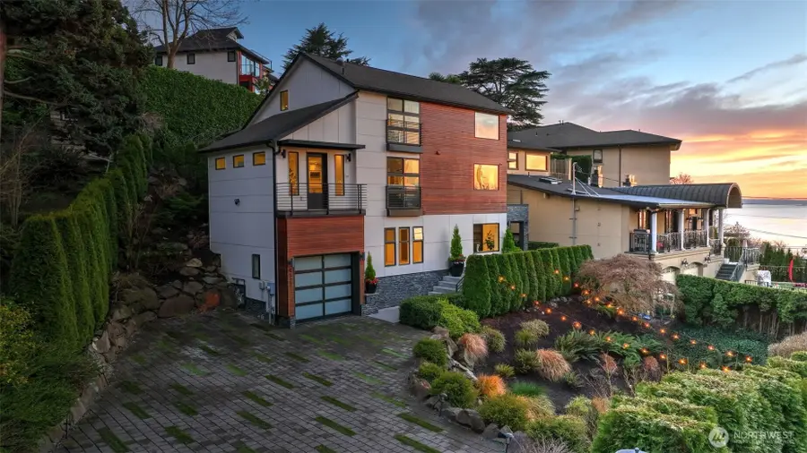 4527 W Raye Street, Seattle, WA 98199 - Image #2