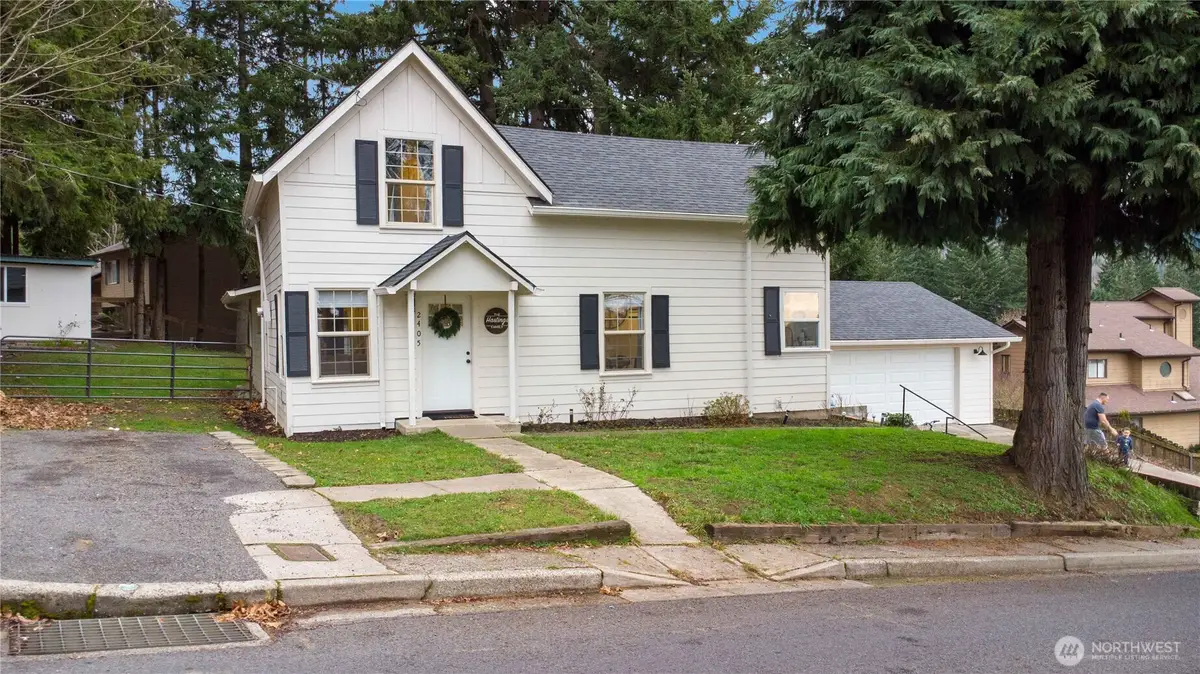 2405 Sunrise Street, Kelso, WA 98626 - #1