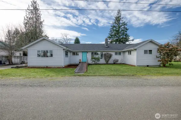 545 N 12th Street, Elma, WA 98541