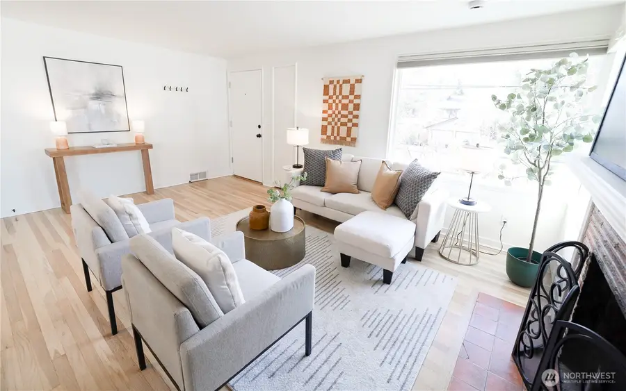 6012 40th Avenue Ne, Seattle, WA 98115 - Image #3