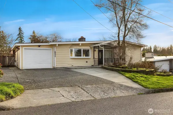 15411 SE 8th Street, Bellevue, WA 98007