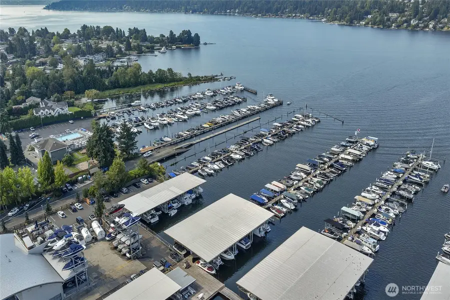 3911 Lake Washington Boulevard Se #B10, Bellevue, WA 98006 - #2