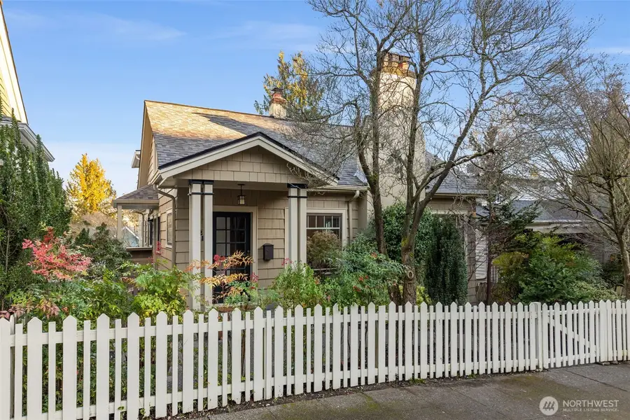 1828 NE Ravenna Boulevard, Seattle, WA 98105 - #2