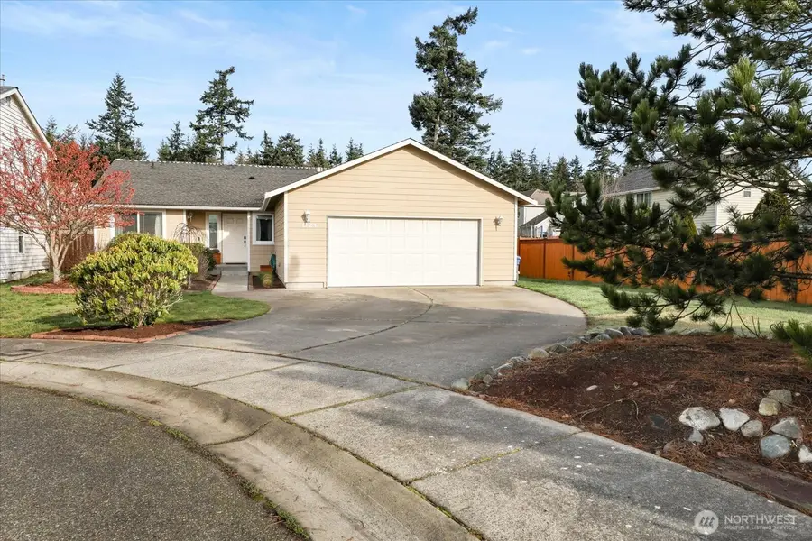 1020 NW 14th Way, Oak Harbor, WA 98277 - #2