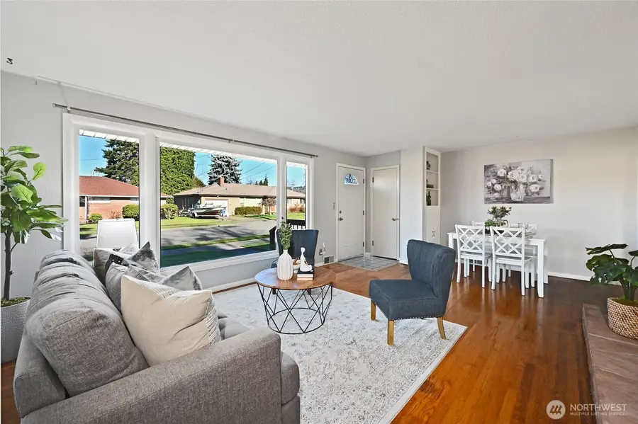 1704 Rainier Street, Sumner, WA 98390 - #3