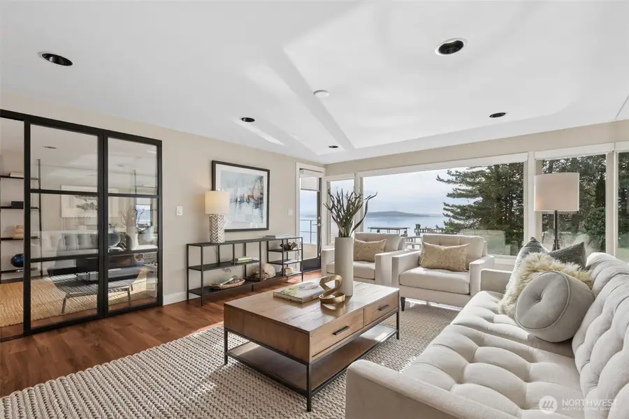 1600 43rd Avenue E #211, Seattle, WA 98112 - #3