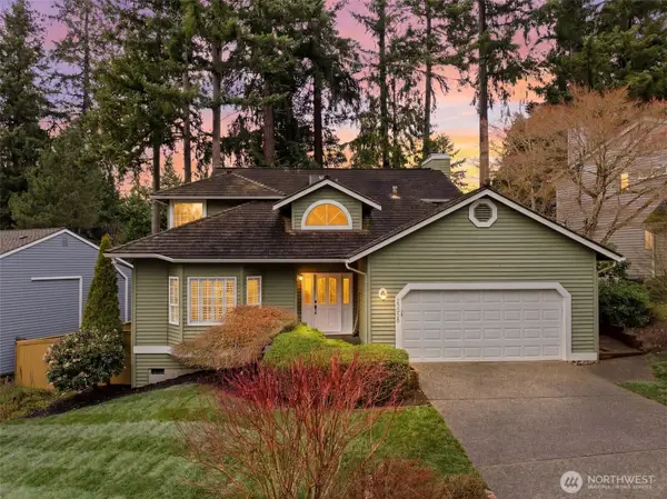 23928 SE 42nd Place, Sammamish, WA 98029