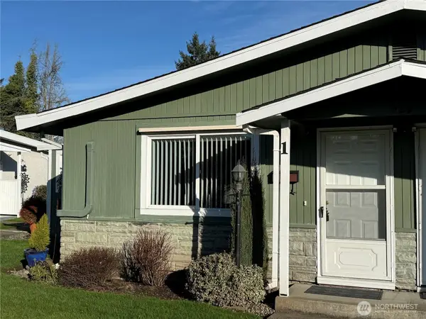 329 7th Street Se #1, Puyallup, WA 98371