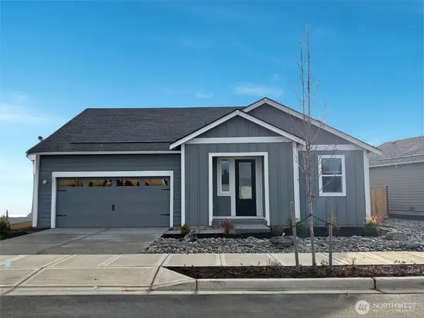 1024 Royal Velvet Drive, Sequim, WA 98382