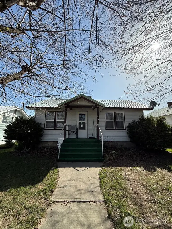 313 S Birch St, Omak, WA 98841