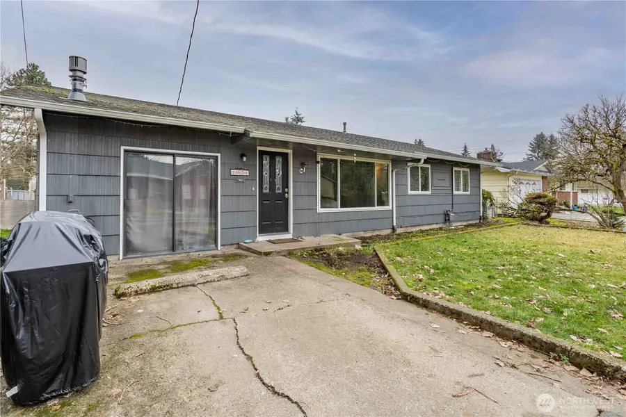 1021 W 4th Street, Centralia, WA 98531 - #3