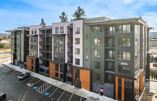 6901 NE 184th Lane #308, Kenmore, WA 98028